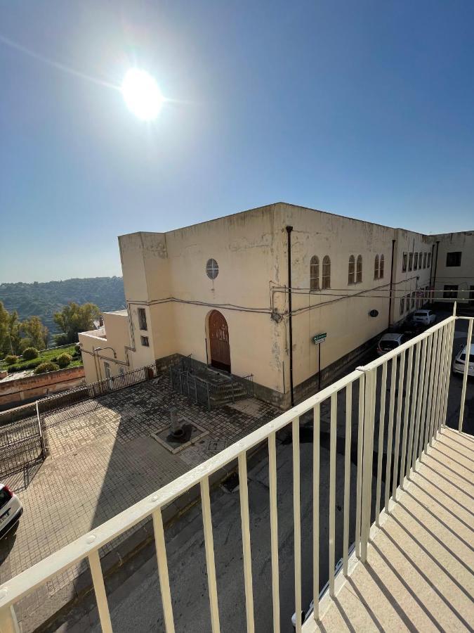 Casa Crispi Ξενοδοχείο Νότο Εξωτερικό φωτογραφία