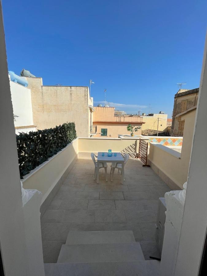 Casa Crispi Ξενοδοχείο Νότο Εξωτερικό φωτογραφία